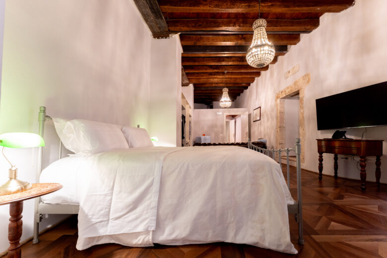 D.H. Lawrence residenza per viaggiatori cagliari - residenza James Kirk
