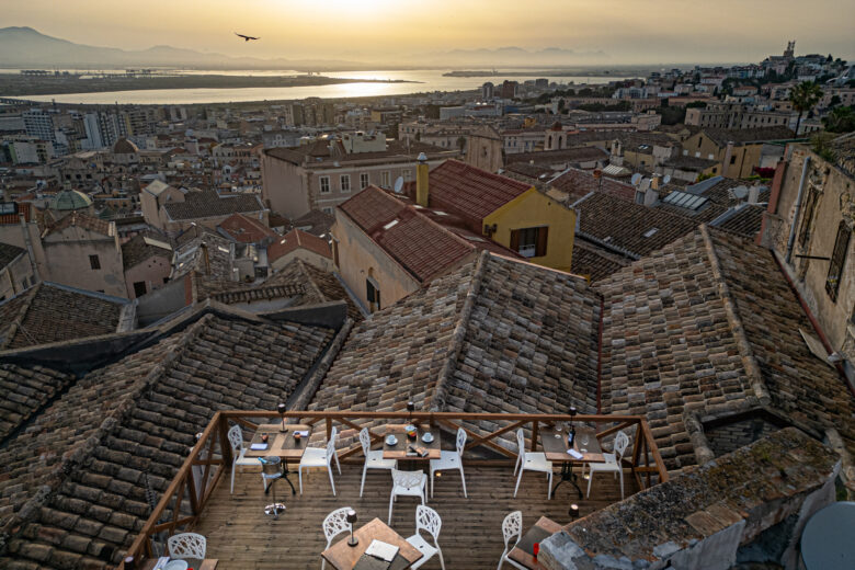 D.H. Lawrence hotel aperitivo terrazza castello cagliari sunset