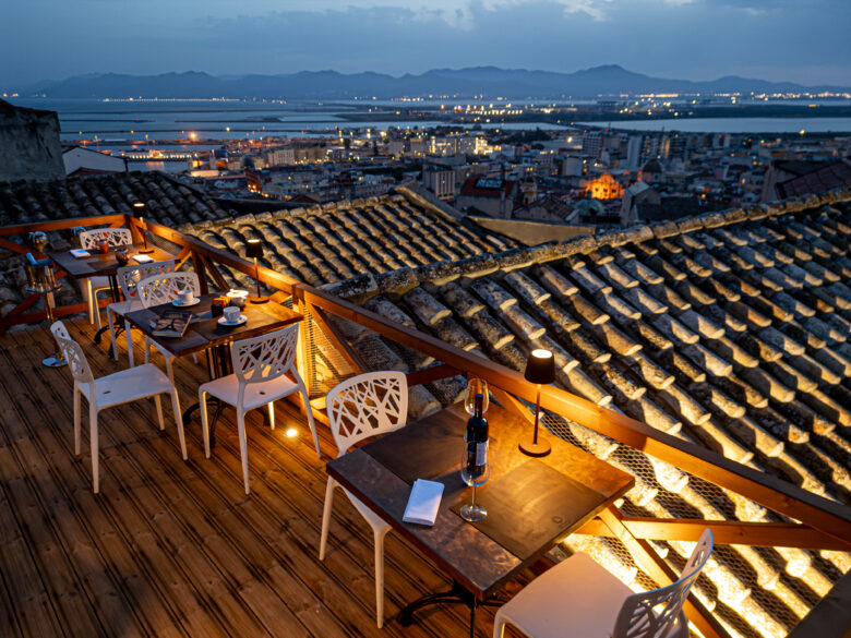 D.H. Lawrence hotel aperitivo terrazza castello cagliari sunset